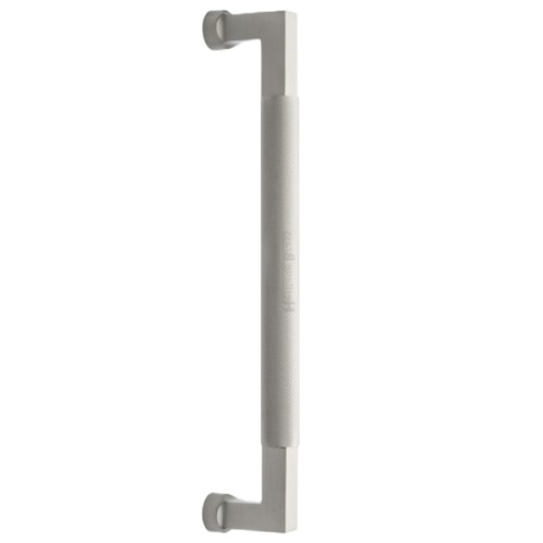 BAUHAUS KNURLED MITRED DOOR PULL HANDLE